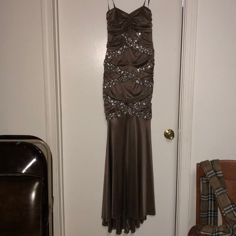 Strapless dress